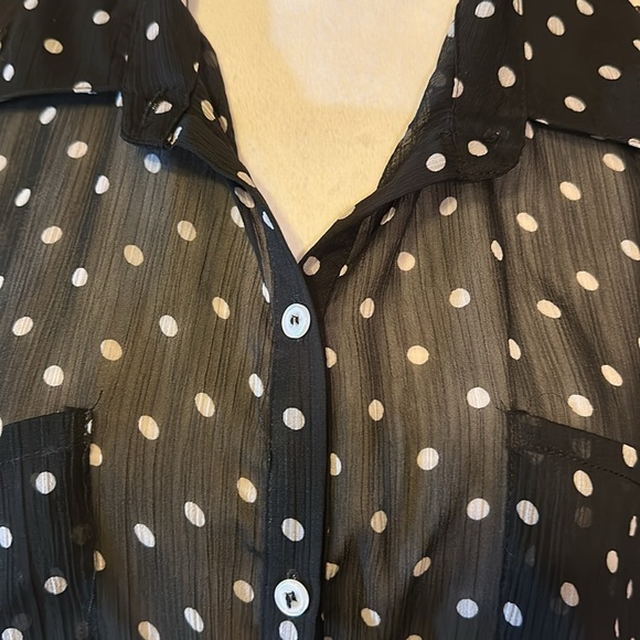 Sheer cold shoulder black&white two pockets on front long sleeve - Picture 4 of 9